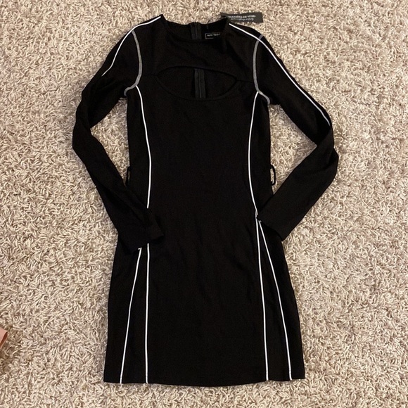 Maniere De Voir Dresses & Skirts - Maniere De Voir dress size 12